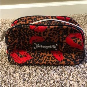 Betseyville Makeup Bag
